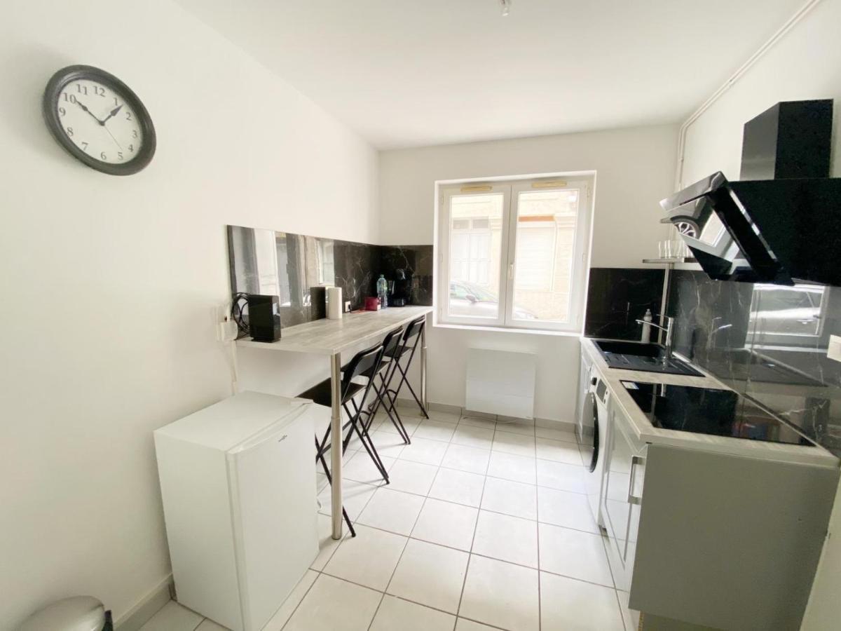 023 Chic & Cosy F1 23M2 Hypercentre Wifi Smart Tv Netflix Apartment Saint-Etienne  Luaran gambar